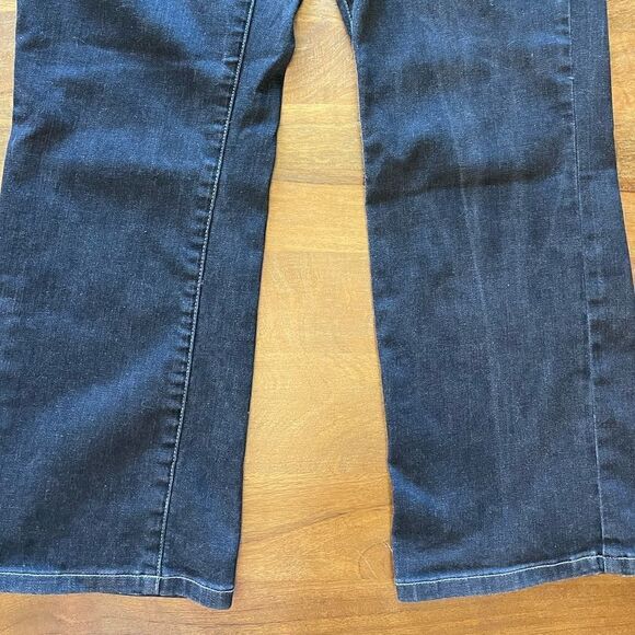 Eileen Fisher Dark Wash Ankle Crop Straight Jeans | SZ 4 - Picture 3 of 8